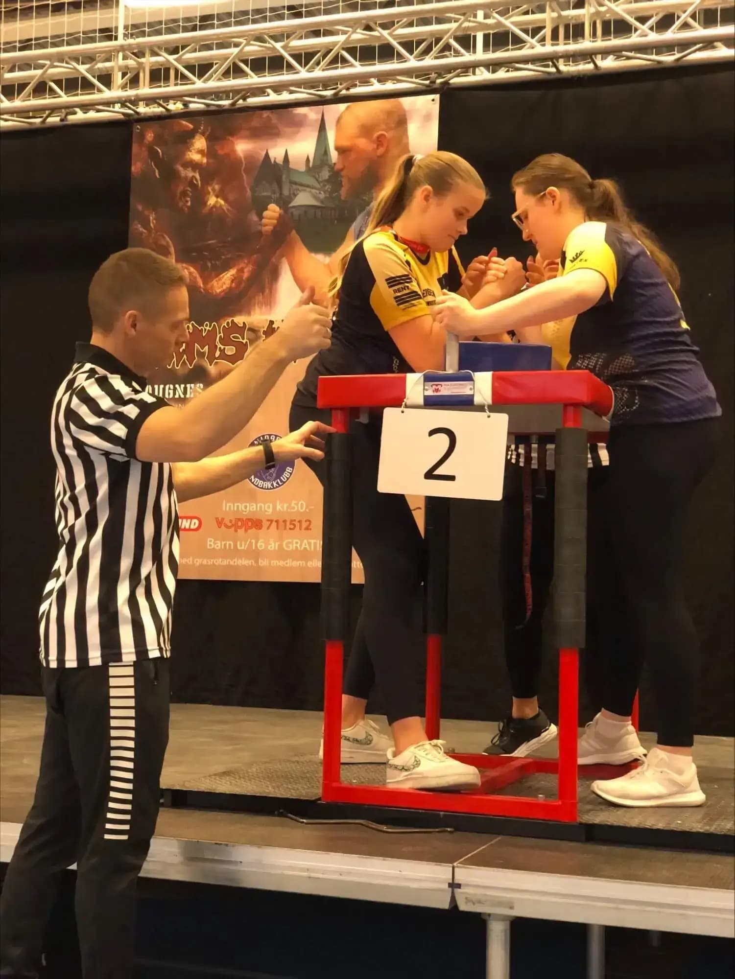 Competition wrestling